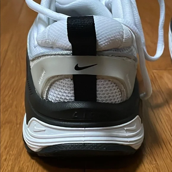 Nike Air Max Bliss Running Shoe, Size 8.5 - Picture 8 of 10